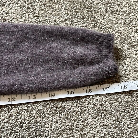 TAHARI 100% Cashmere Crew Neck Pullover Purple Sweater sz L - Picture 7 of 9